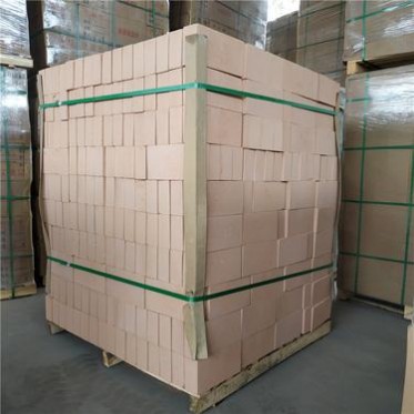 豫企耐材 輕質粘土保溫磚 高強耐火粘土磚 優質1.0輕質保溫磚 隔熱耐火材料生產廠家