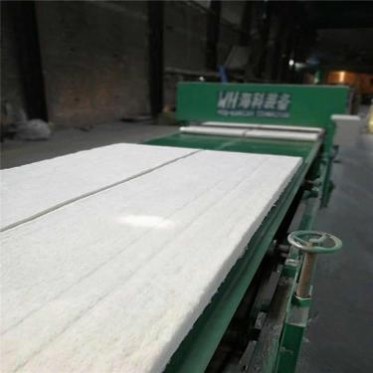 銷售耐高溫保溫雙面硅酸鋁針刺毯 硅酸鋁纖維毯保溫棉 硅酸鋁針刺