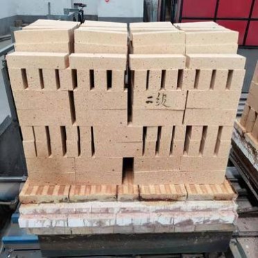 供應窯爐推板磚 耐火磚 來圖定制耐火粘土磚 窯爐推板磚廠家設計 第六耐火材料廠供應 歡迎咨詢