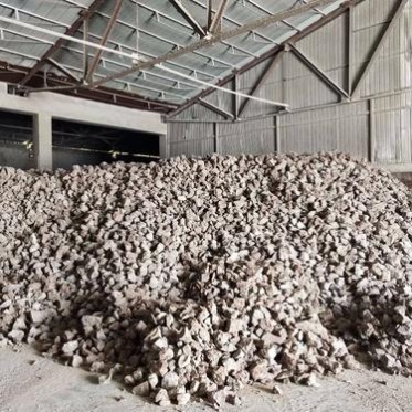 鎂砂 耐火材料 礦石  廠家  歡迎來電