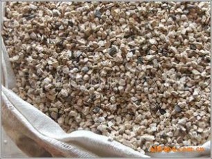 廠家供應一級高鋁磚，高鋁細粉，骨料，粘土耐火泥，粘土耐火磚