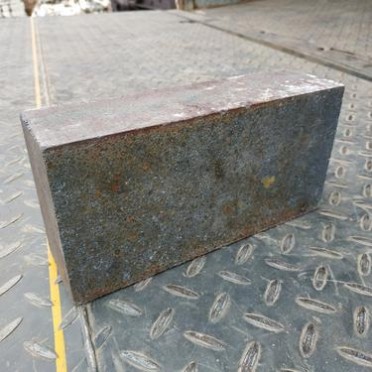 豫企耐材 碳化硅磚 高強耐火工業用耐火磚 優質耐磨耐火材料供應商