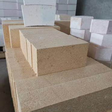 豫企耐材 剛玉莫來石磚 耐熱震剛玉莫來石輕質磚 供應窯爐內保溫磚廠家