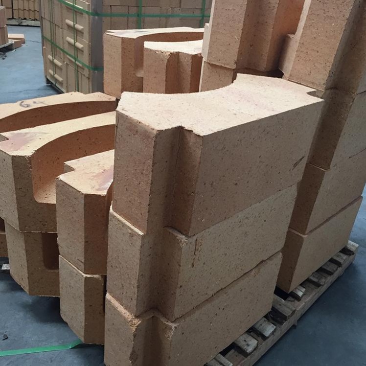 廠家供應粘土耐火磚生產廠家 擁有多年生產經驗 性能可靠 黏土質耐火磚 價格合理 可來圖定制規格耐火粘土磚