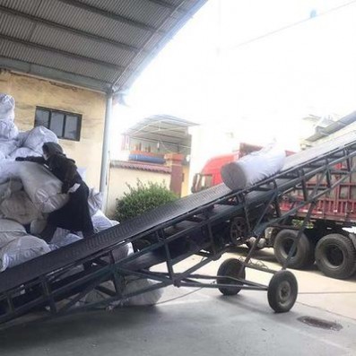 產地貨源硅酸鋁針刺毯氈高溫隔熱材料硅酸鋁耐火纖維針刺毯批發