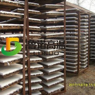 供應 硅酸鋁耐火板 陶瓷纖維板 擋火 隔熱 避震 窯爐**