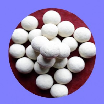 航嘉耐材生產廠家批發價20-40mm直徑高鋁球流化床填料