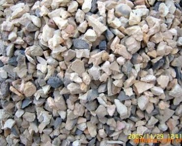 供應：瑞泰廠家大量高鋁礬土骨料（圖）/山西高鋁礬土價格？