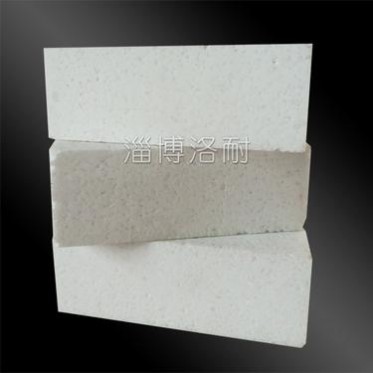 抗熱震剛玉莫來石磚使用方法