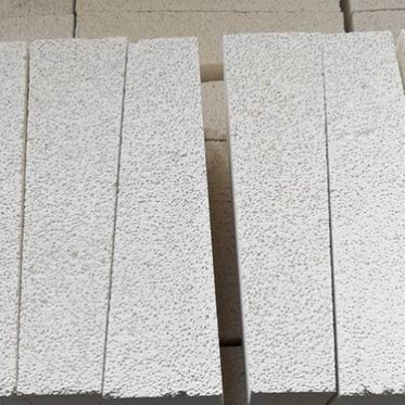 輕質保溫磚 高溫熔煉爐隔熱層 大型熱工設備保溫襯 輕質隔熱耐火磚