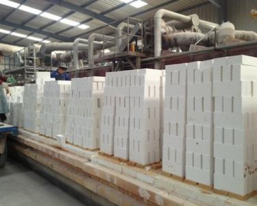 剛玉莫來石輕質磚