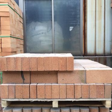 廠家斧頭磚粘土高鋁磚流鋼磚輕質隔熱磚耐火