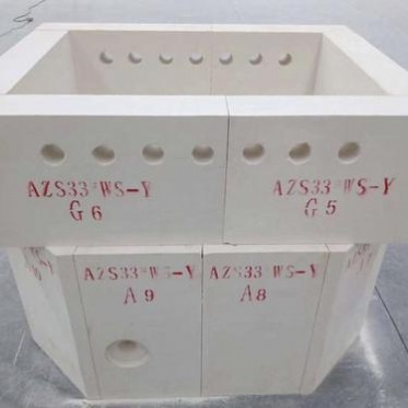 《玻璃窯爐使用耐火材料》33#電熔鋯剛玉磚 耐高溫 耐沖刷 使用壽命長