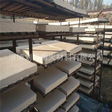 山東高溫耐火材料拋光型1260-1430℃硅酸鋁陶瓷纖維防火擋火隔板