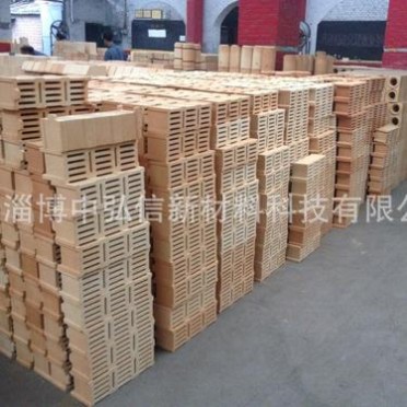 廠家直供蓄熱室格子磚、九孔格子磚、熱風爐用耐火制品、出口直供