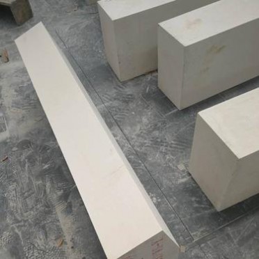 廠家玻璃窯爐AZS電熔鋯剛玉磚耐火材料使用壽命長